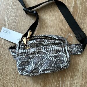 Fanny pack, cross body bag